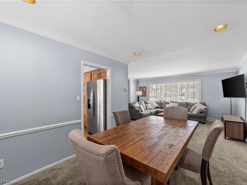 6728 Edgemoor Avenue, Solon, OH 44139 Photo 7