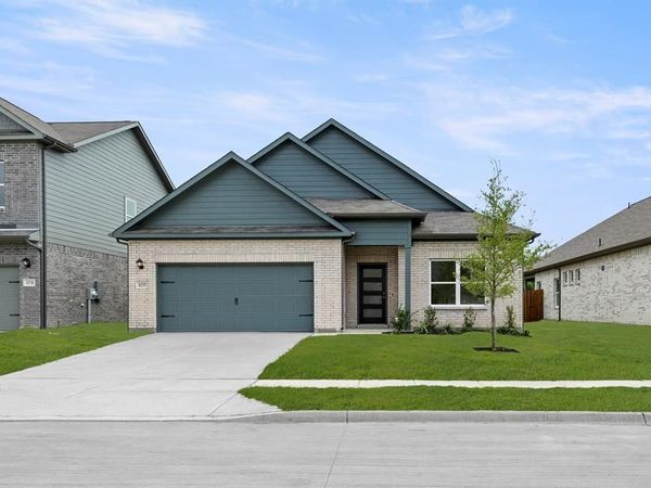 1233 Anderson Drive, Trenton, TX 75490