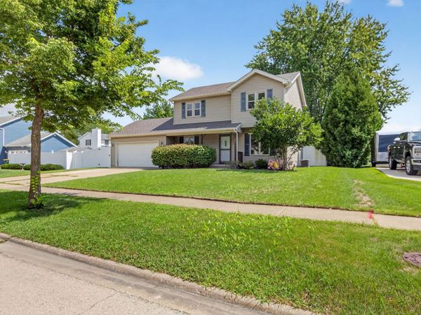 606 Briarwood Court, Elwood, IL 60421
