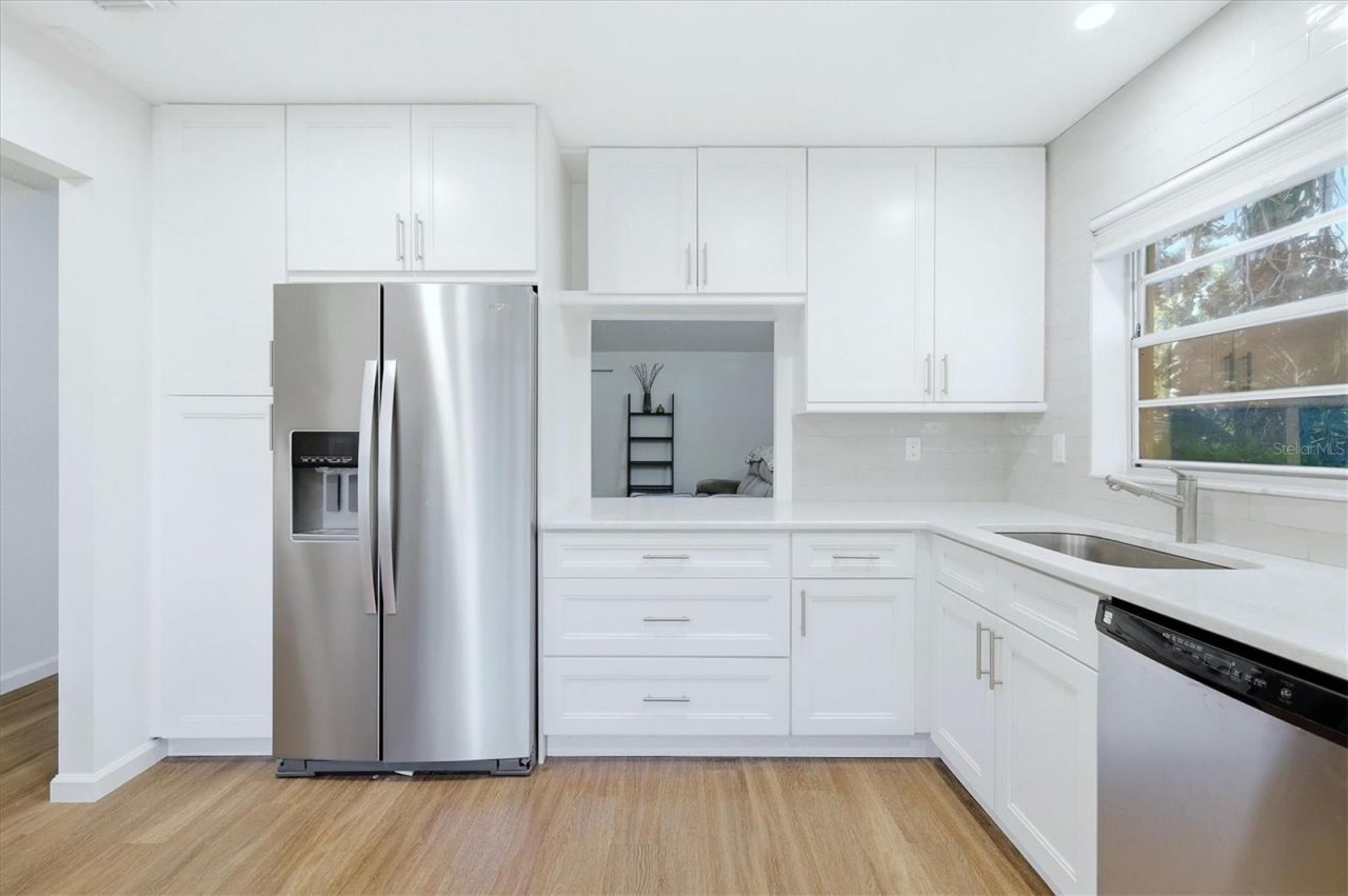 4819 Village Gardens Drive, Unit 110, Sarasota, FL 34234 Photo