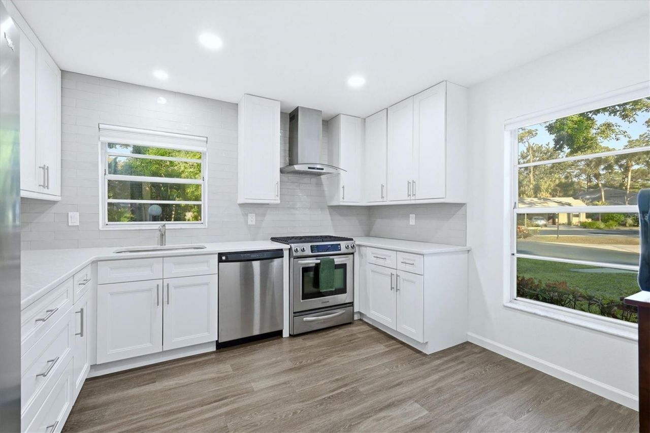 4819 Village Gardens Drive, Unit 110, Sarasota, FL 34234 Photo