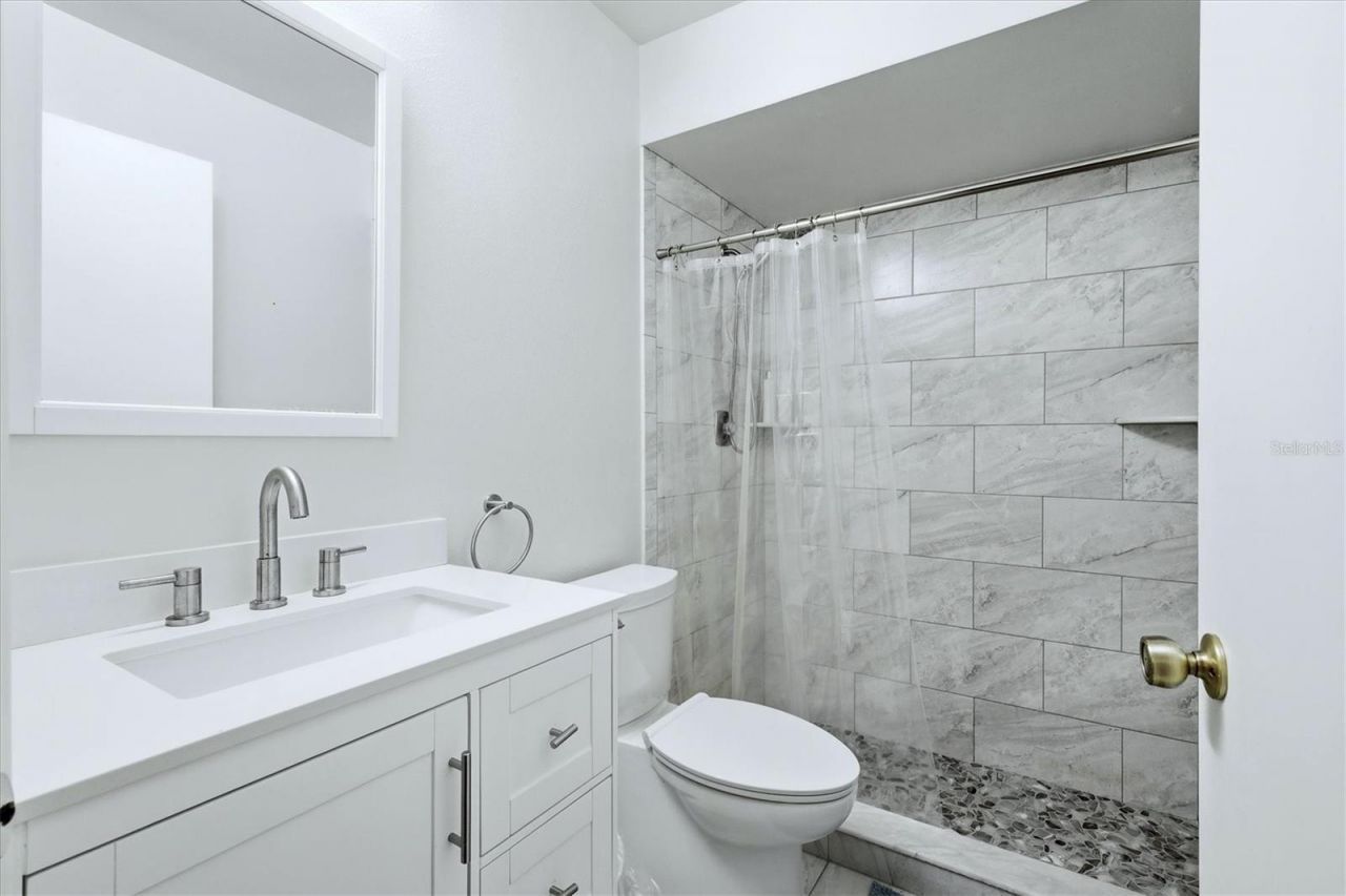 4819 Village Gardens Drive, Unit 110, Sarasota, FL 34234 Photo