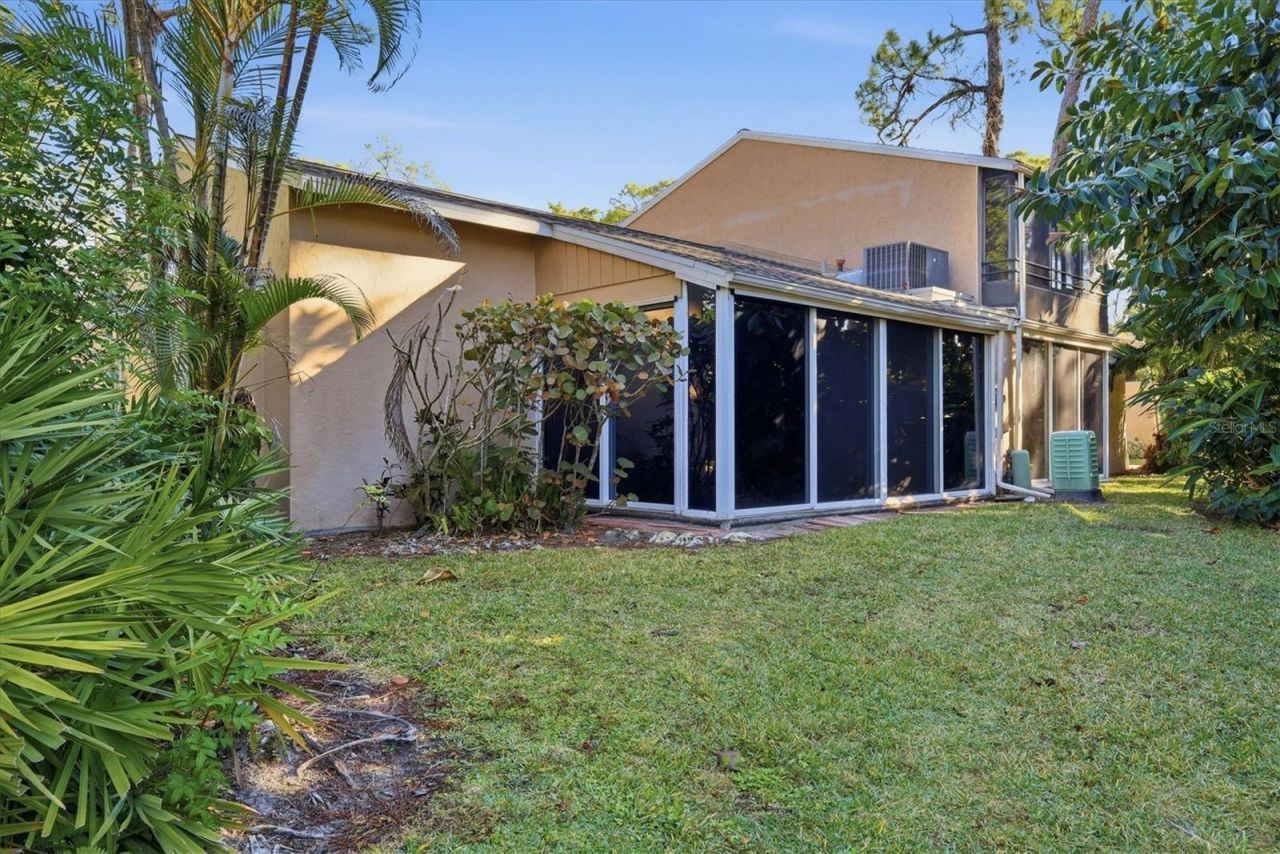 4819 Village Gardens Drive, Unit 110, Sarasota, FL 34234 Photo