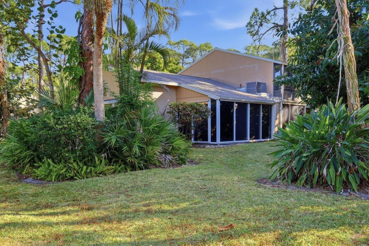 4819 Village Gardens Drive, Unit 110, Sarasota, FL 34234 Photo