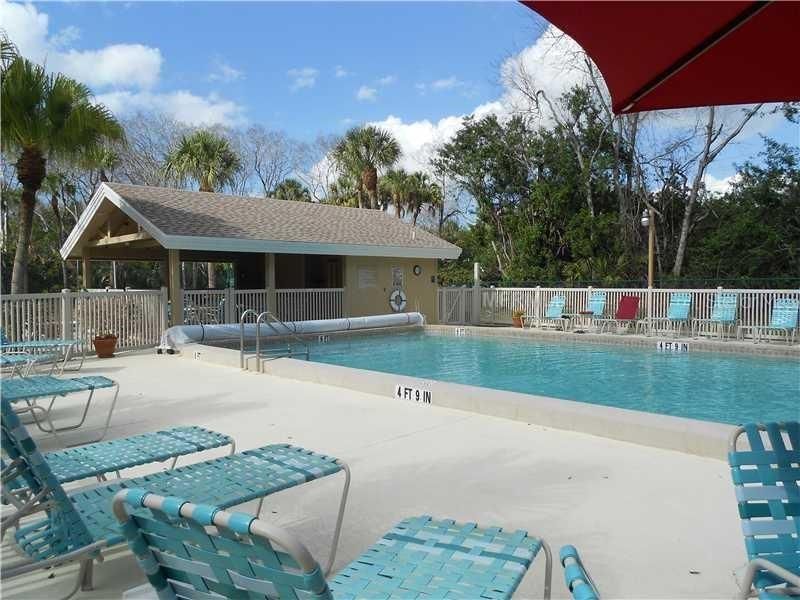 4819 Village Gardens Drive, Unit 110, Sarasota, FL 34234 Photo