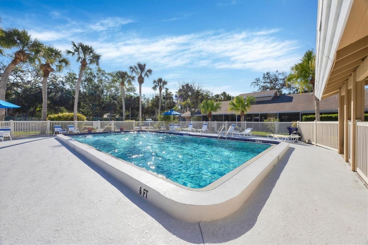 4819 Village Gardens Drive, Unit 110, Sarasota, FL 34234 Photo