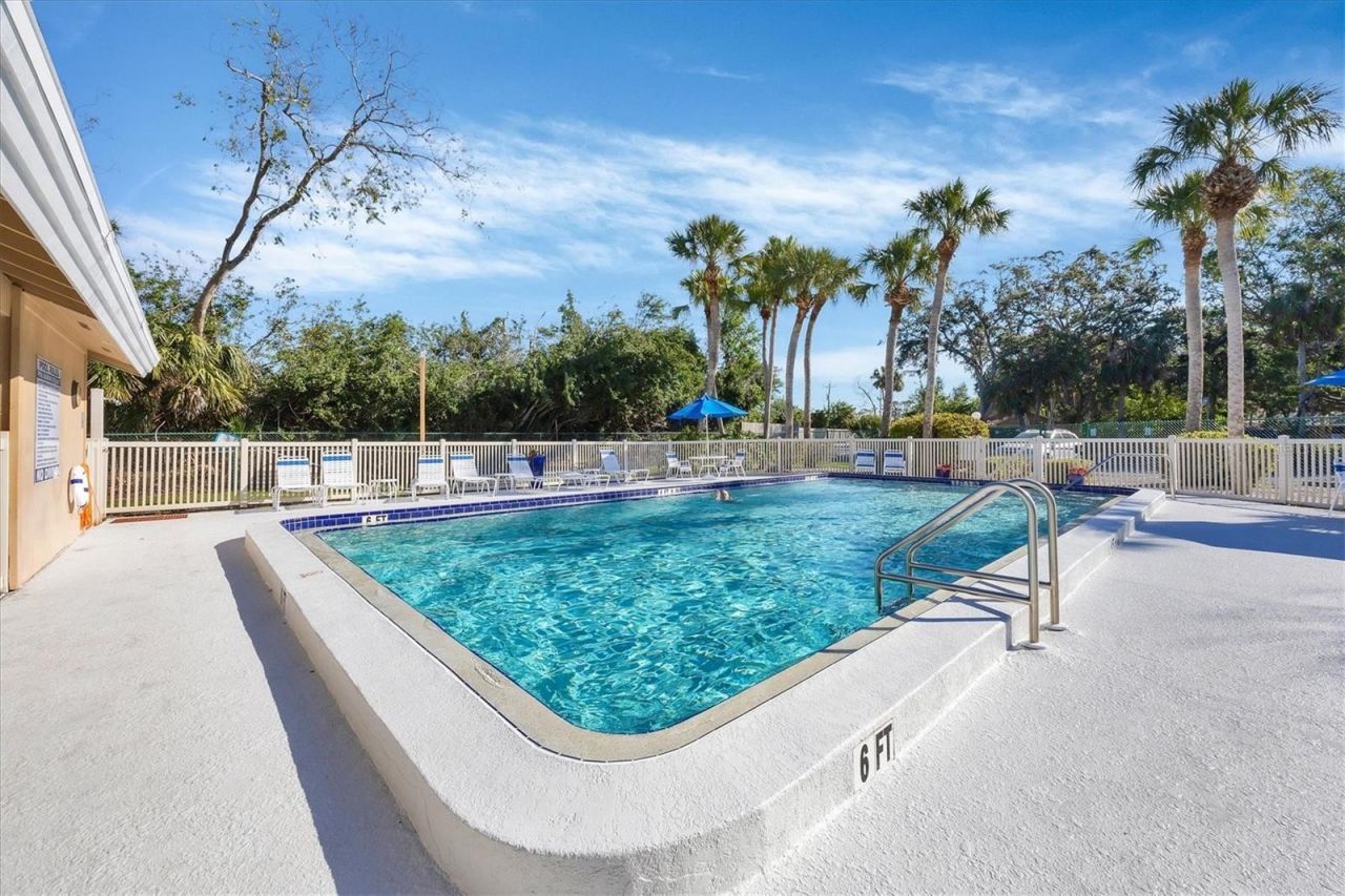 4819 Village Gardens Drive, Unit 110, Sarasota, FL 34234 Photo