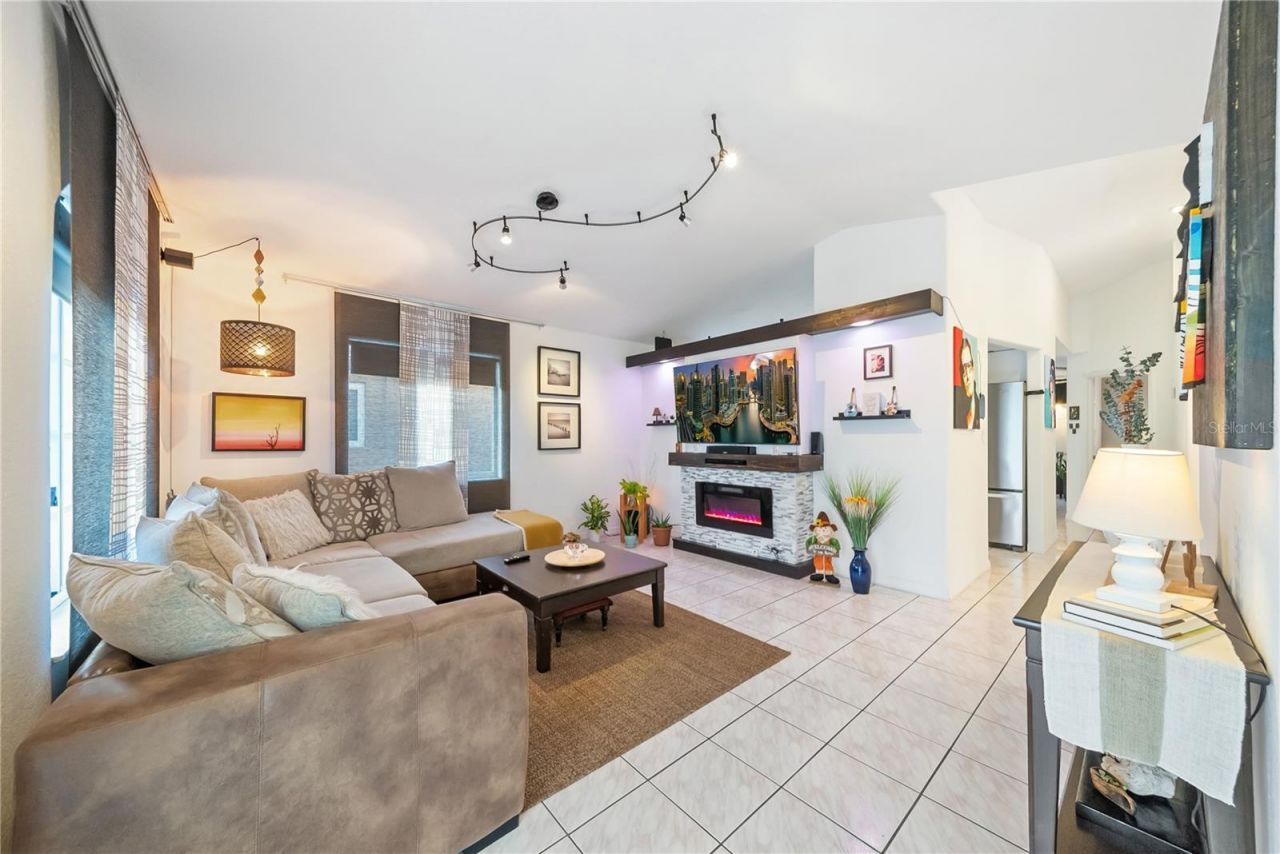 10095 NW 127th Street, Hialeah, FL 33018 Photo