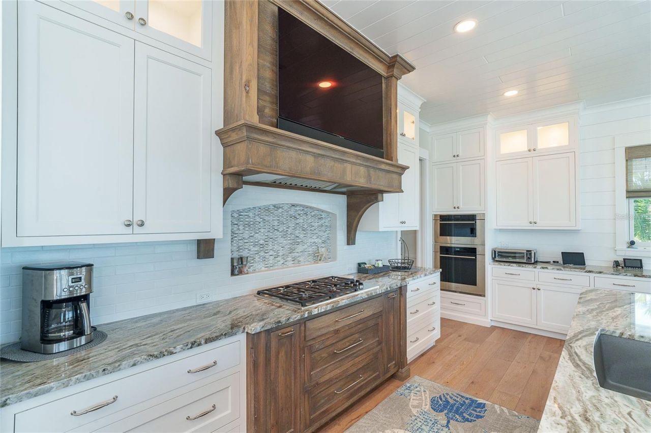 391 N Gulf Boulevard, Placida, FL 33946 Photo