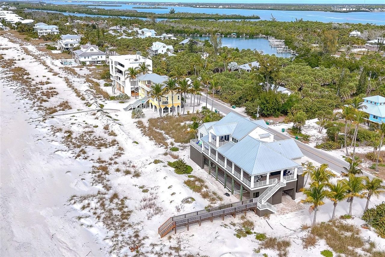 391 N Gulf Boulevard, Placida, FL 33946 Photo