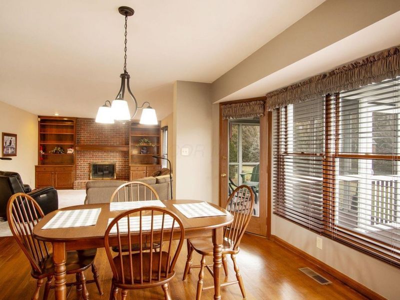 6258 Wexford Woods Drive, Dublin, OH 43016 Photo 12