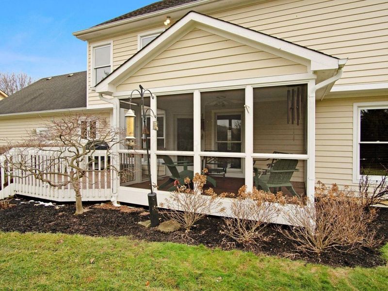 6258 Wexford Woods Drive, Dublin, OH 43016 Photo 4