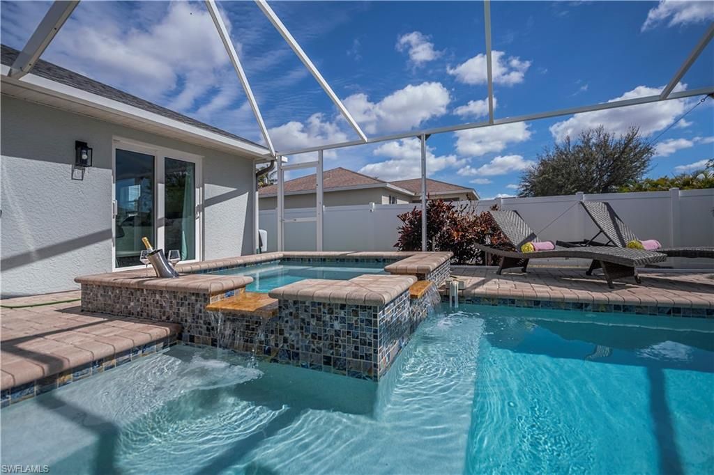 1814 SW 22nd Ter, Cape Coral, FL 33991 Photo