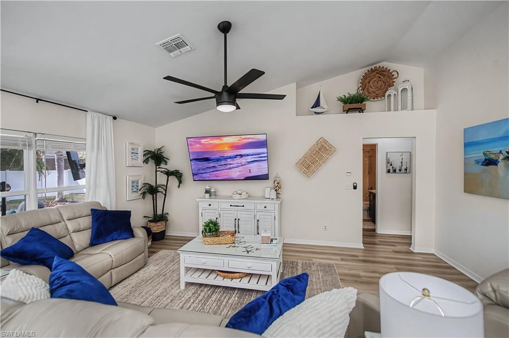 1814 SW 22nd Ter , Cape Coral, FL 33991 Photo