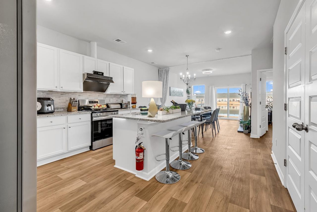 1391 Speedway St. Photo 11