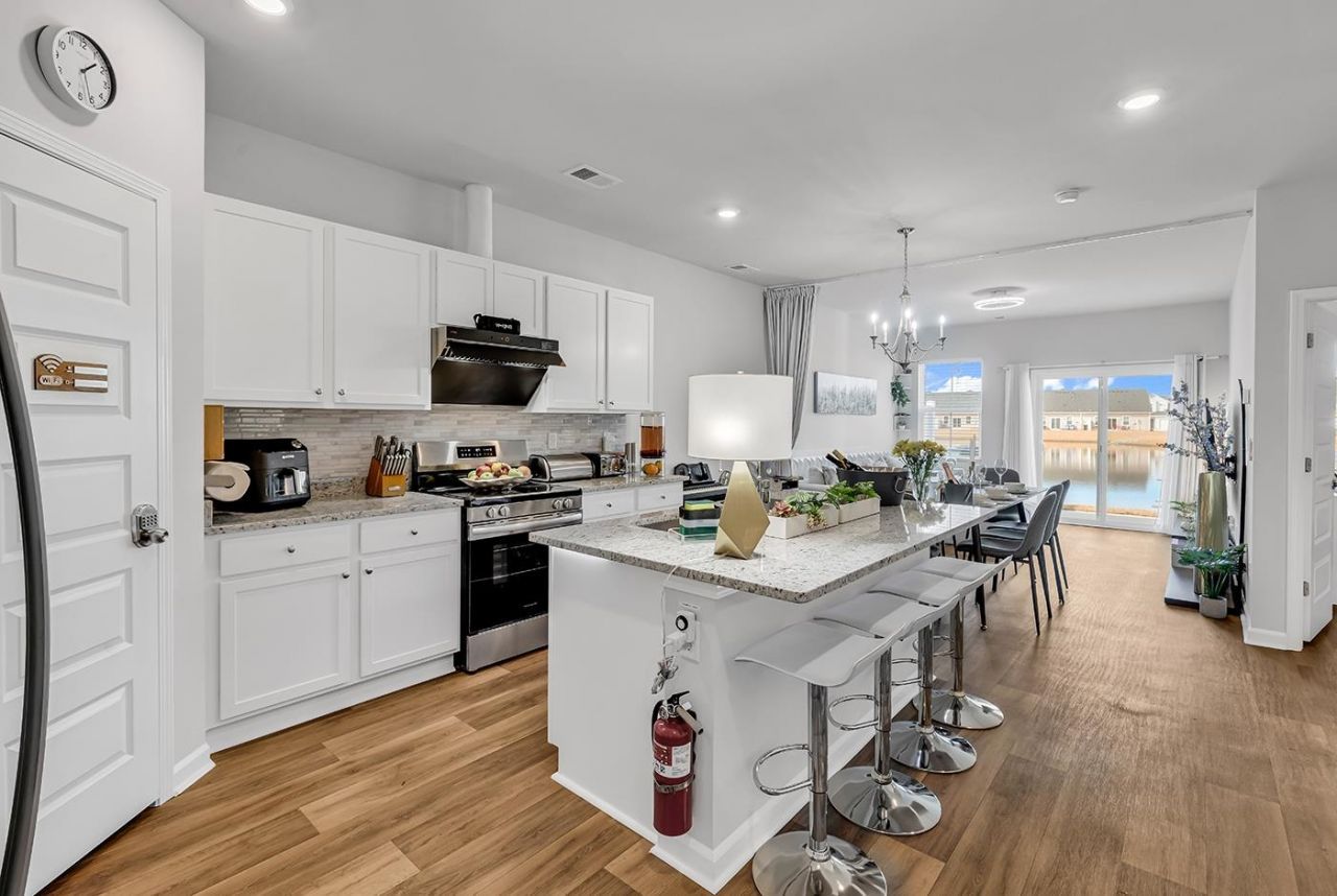 1391 Speedway St. Photo 12