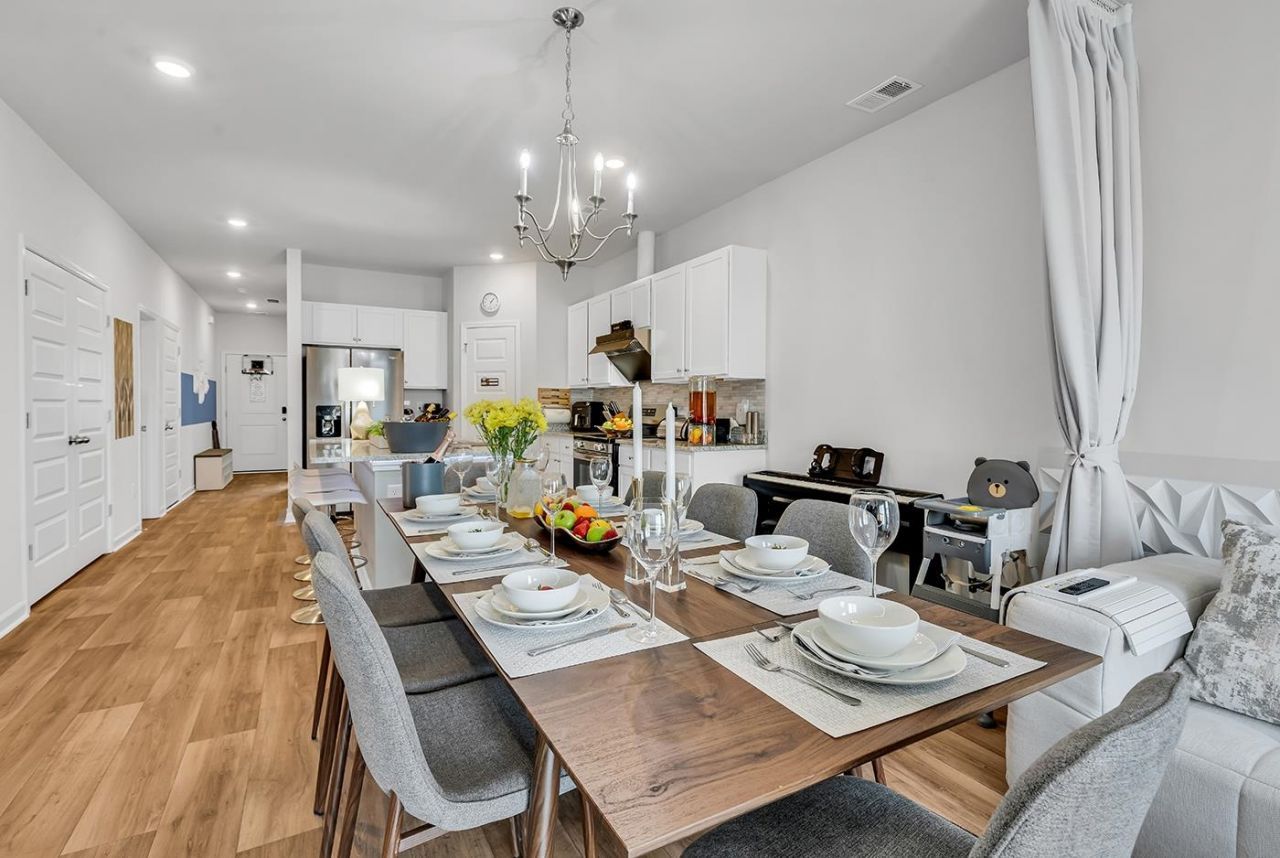 1391 Speedway St. Photo 24