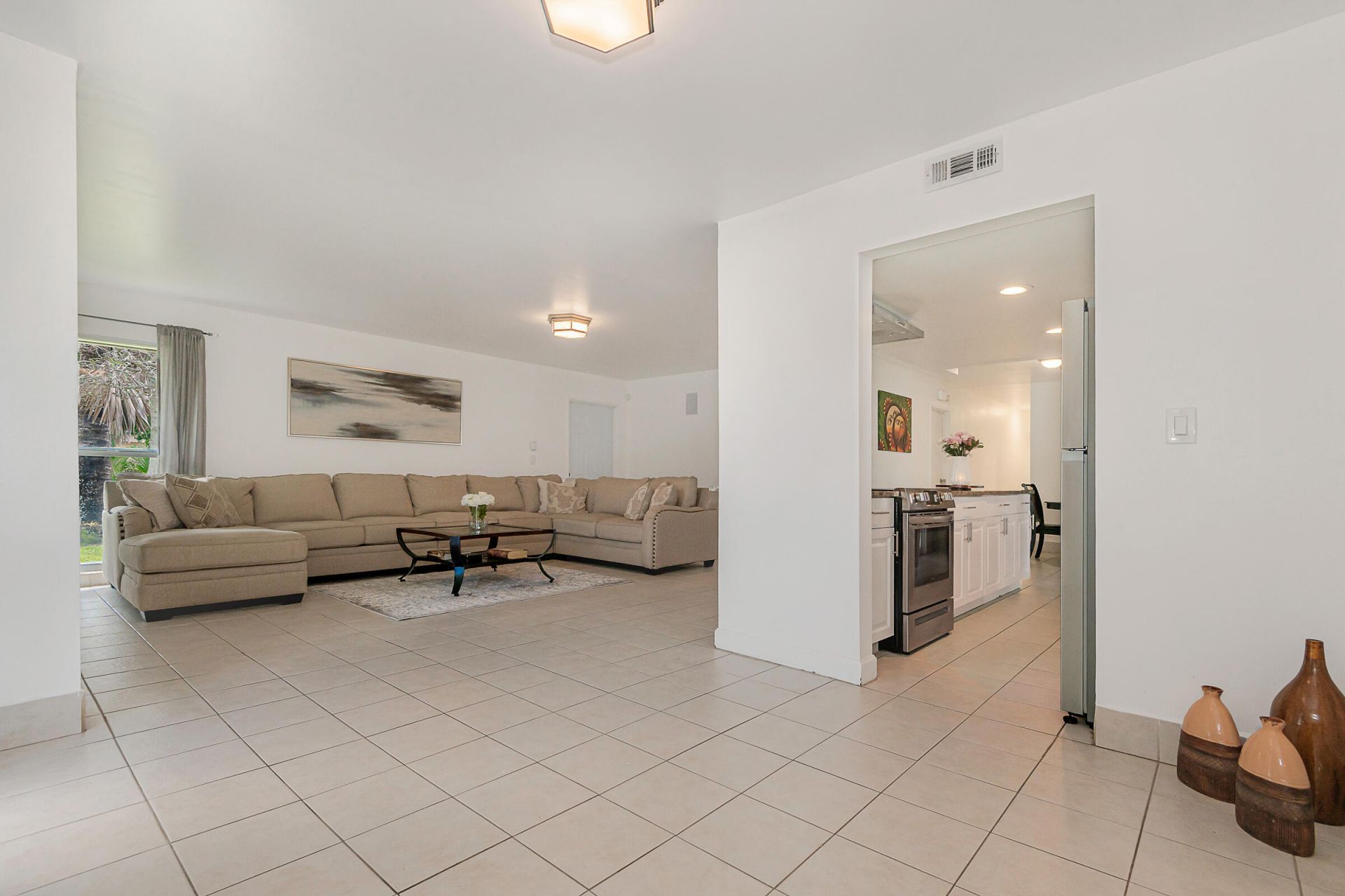 6307 NW 71 St Avenue, Tamarac, FL 33321 Photo