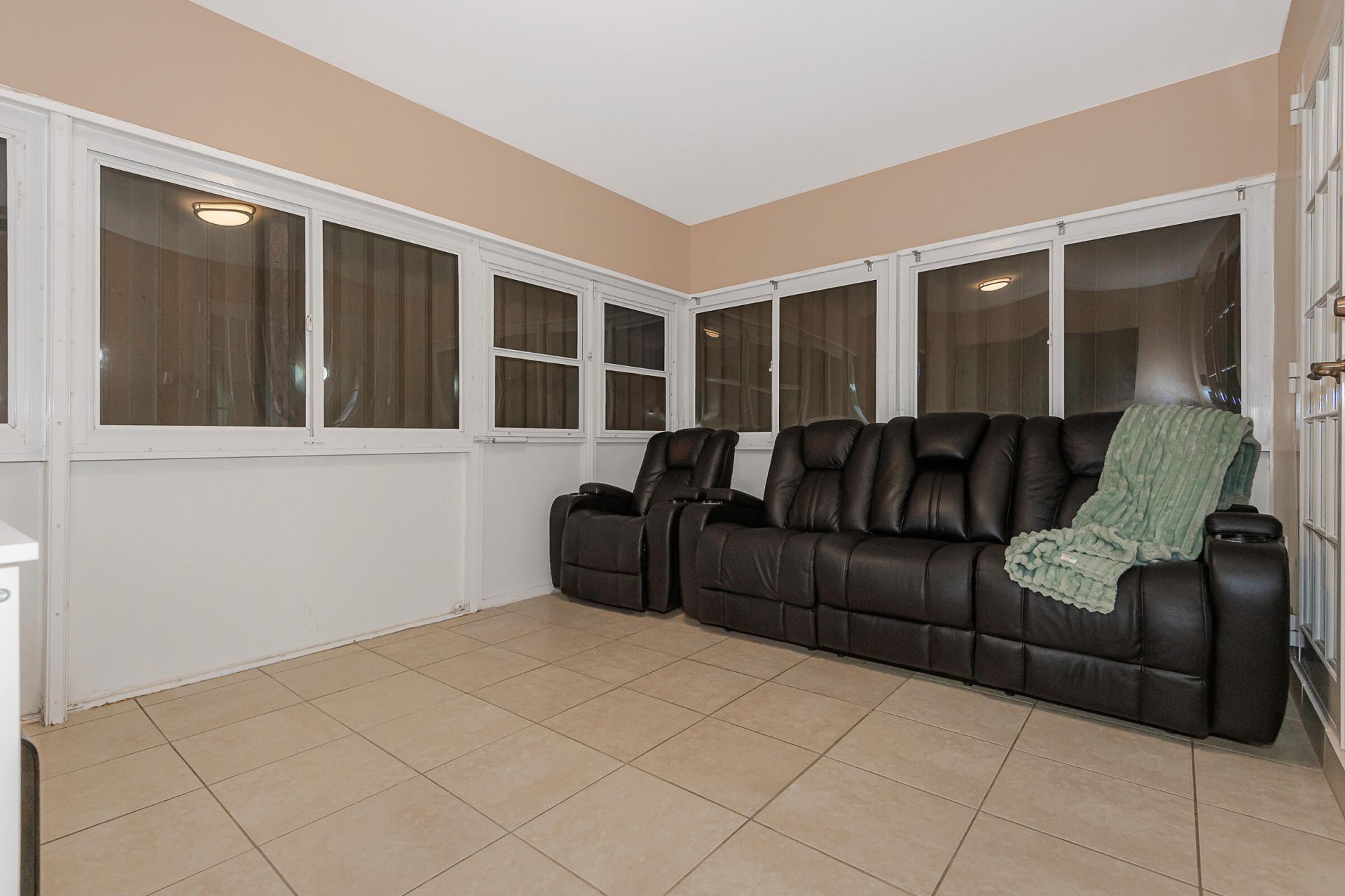 6307 NW 71 St Avenue, Tamarac, FL 33321 Photo