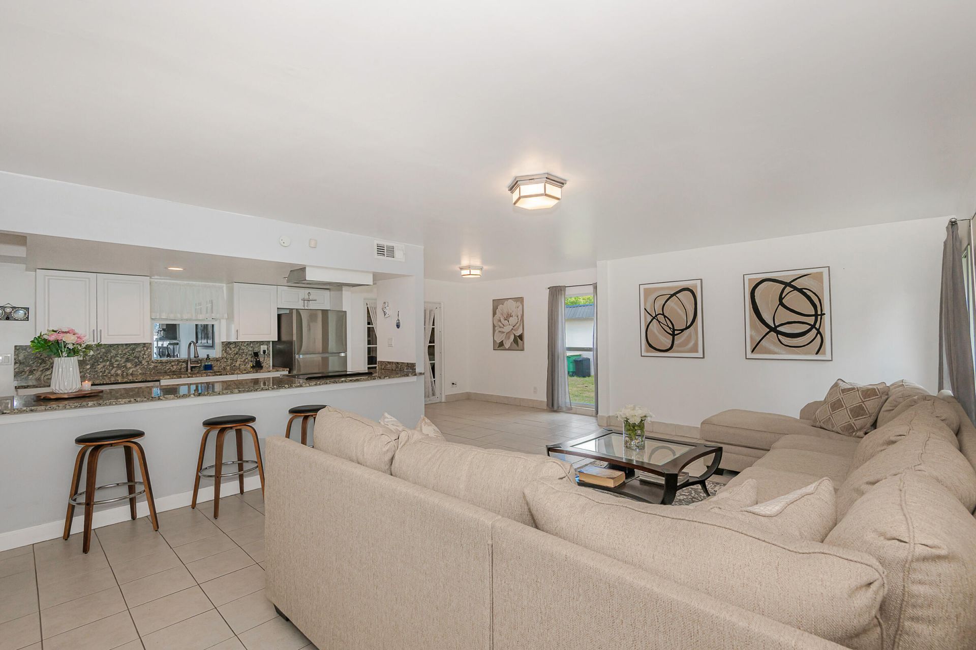 6307 NW 71 St Avenue, Tamarac, FL 33321 Photo