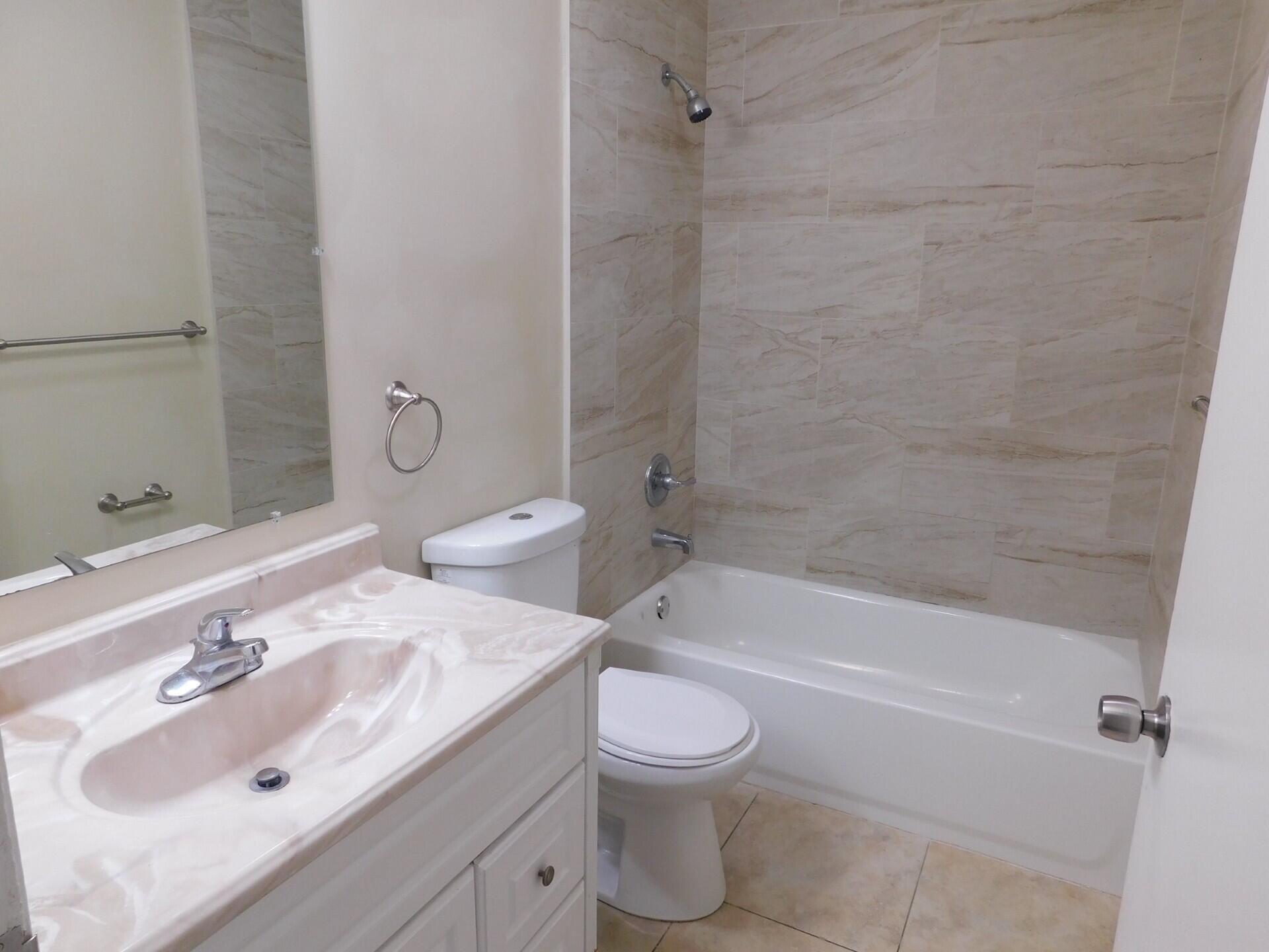 611 Cypress Lake Boulevard, Unit I, Deerfield Beach, FL 33064 Photo