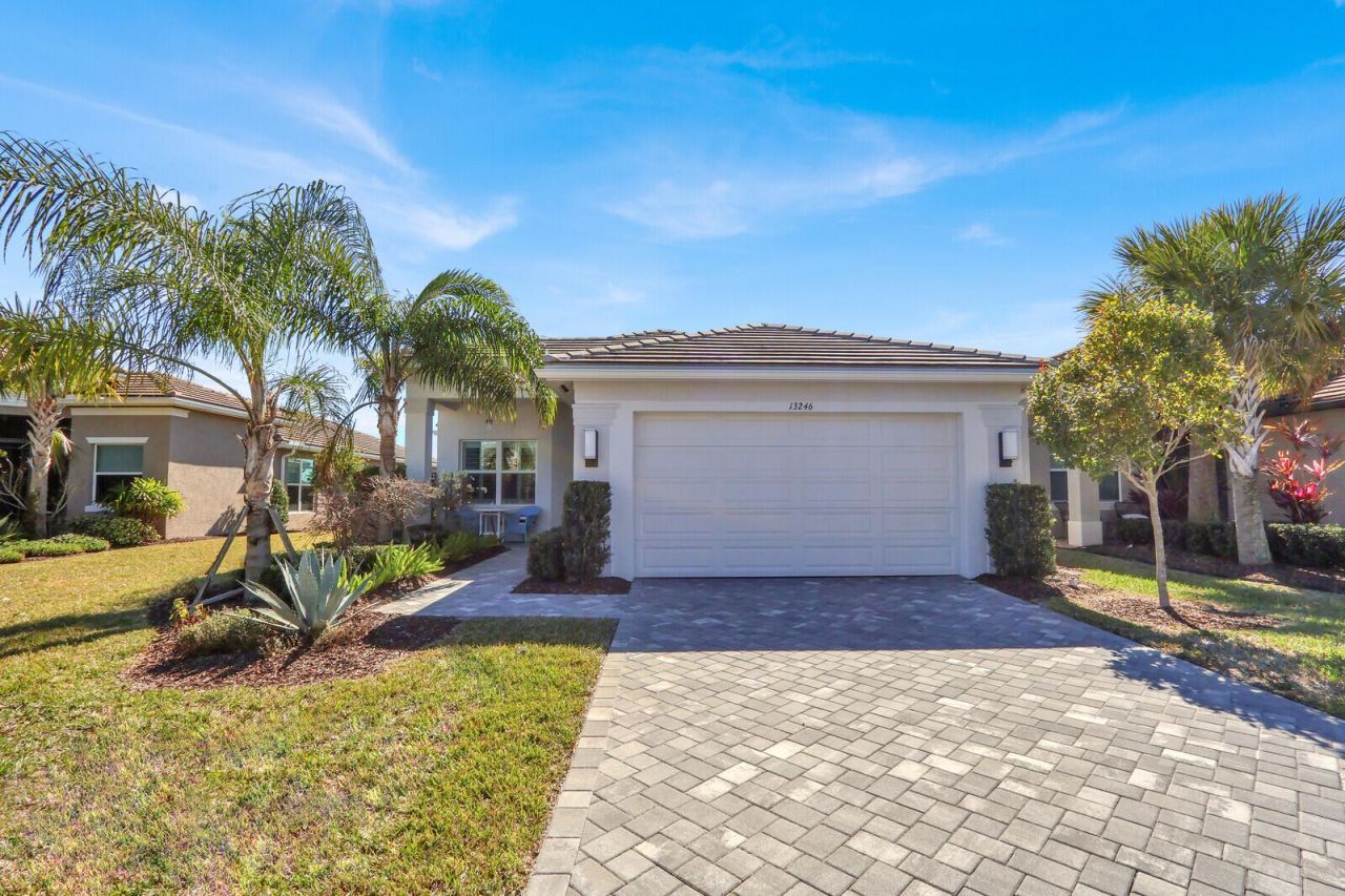 13246 SW Blue River Road, Port Saint Lucie, FL 34987 Photo