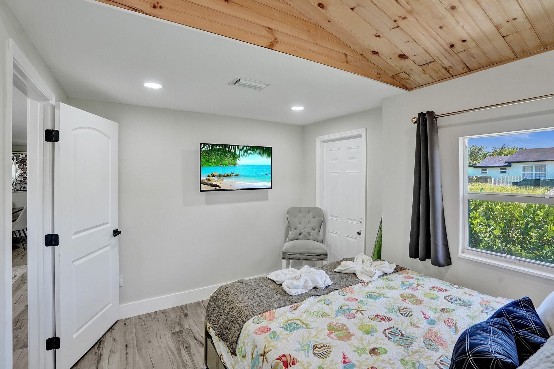 8021 NW 1st Place, Unit 1, Miami, FL 33150 Photo