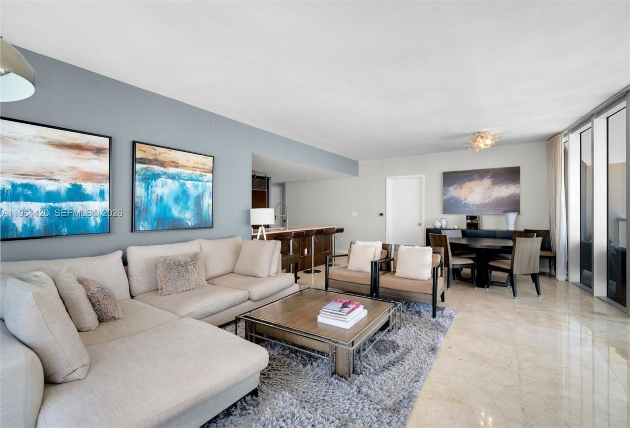 465 Brickell Ave , Unit 5302, Miami, FL 33131 Photo