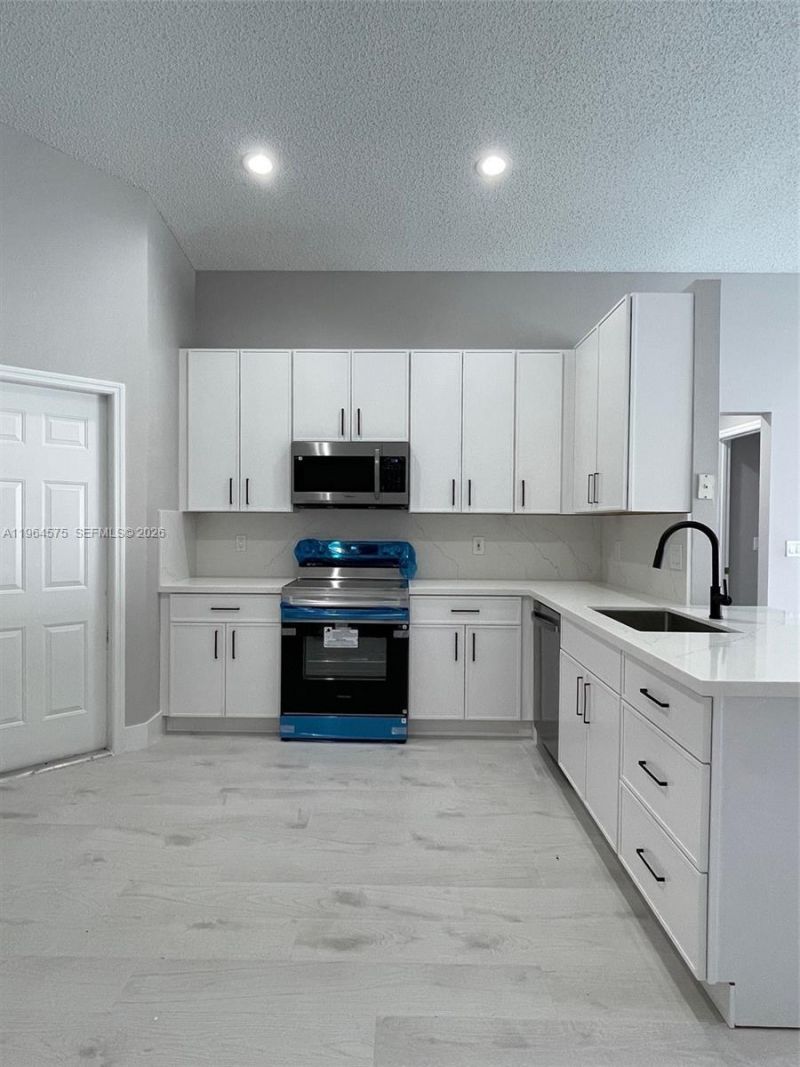 1748 SW 108th Way, Unit 1748, Davie, FL 33324 Photo