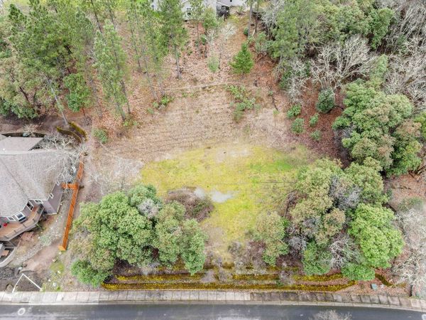 2234 SE Linden Lane, Grants Pass, OR 97527