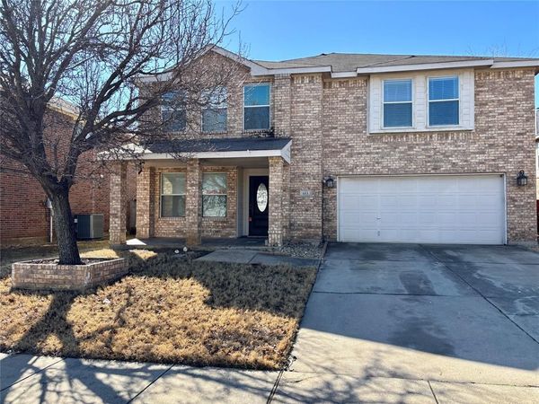 653 Condor Trail , Saginaw, TX 76131