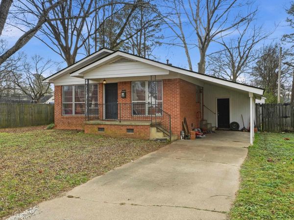 2005 Weems Street, Conway, AR 72034