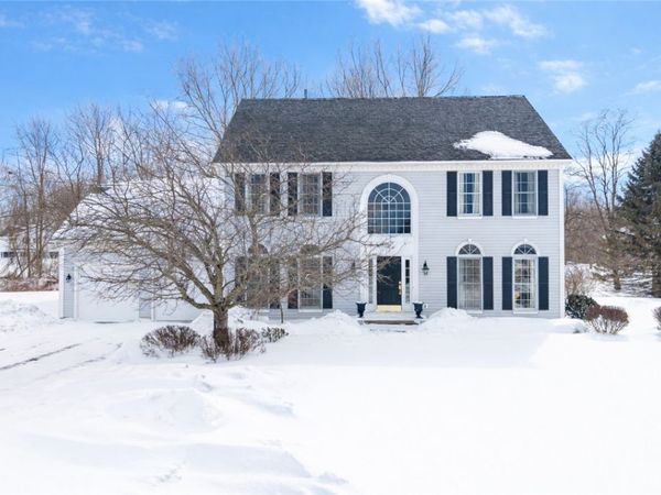 229 Southshore Place, Webster, NY 14580