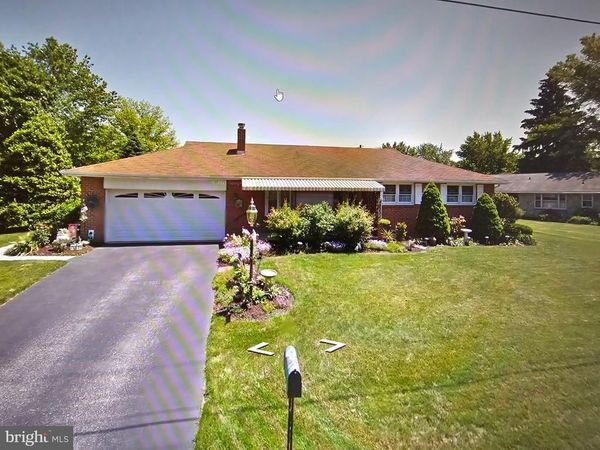 2370 LOUCKS ROAD, YORK, PA 17408