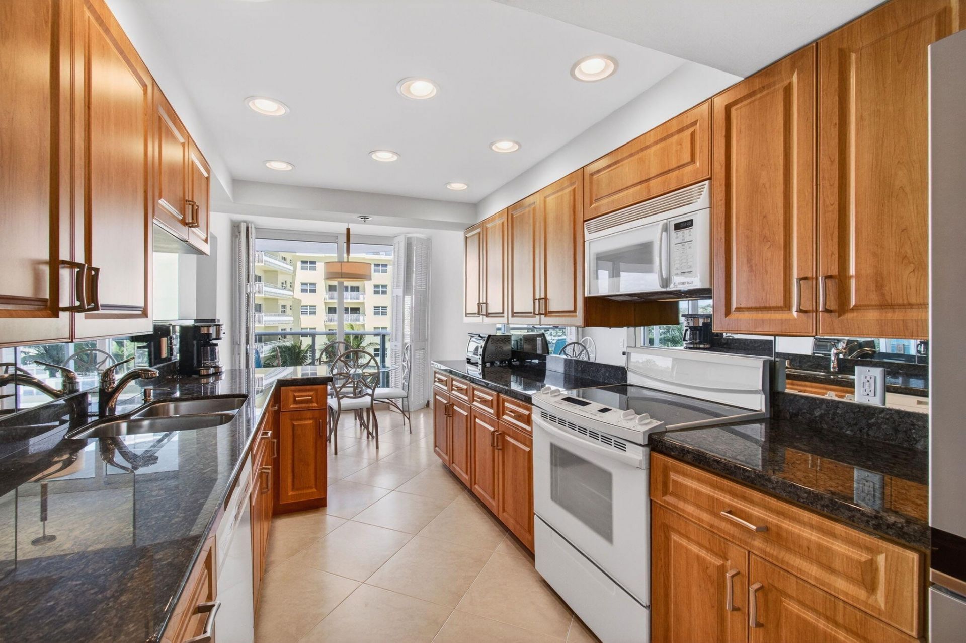 350 S Ocean Boulevard, Unit 3-C, Boca Raton, FL 33432 Photo