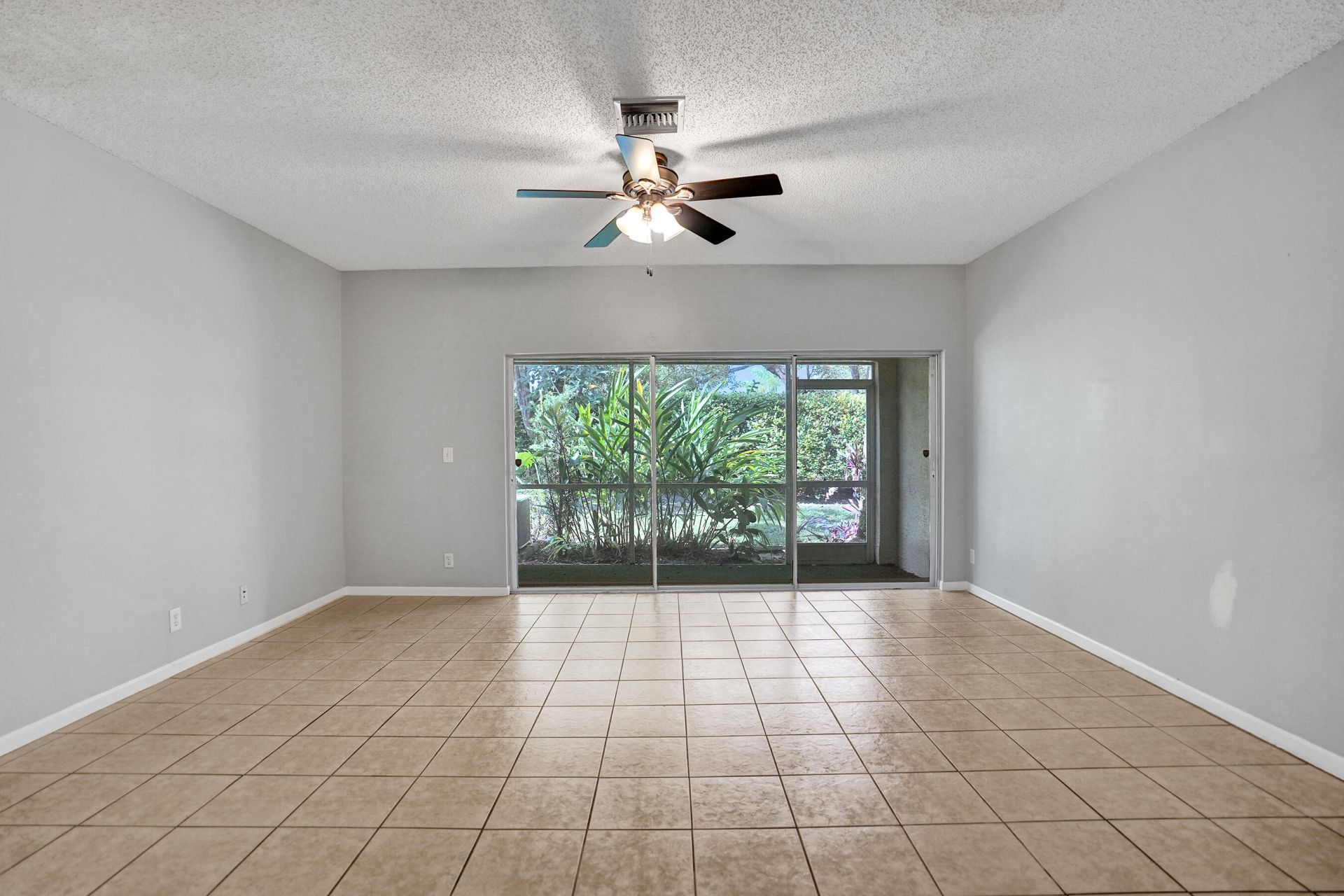 4827 Palmbrooke Circle W, West Palm Beach, FL 33417 Photo