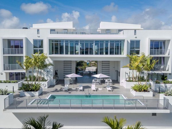 111 SE 1st Avenue, Unit 218, Delray Beach, FL 33444