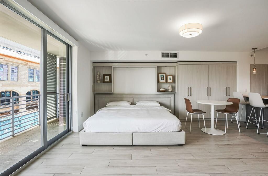 111 SE 1st Avenue, Unit 218, Delray Beach, FL 33444 Photo