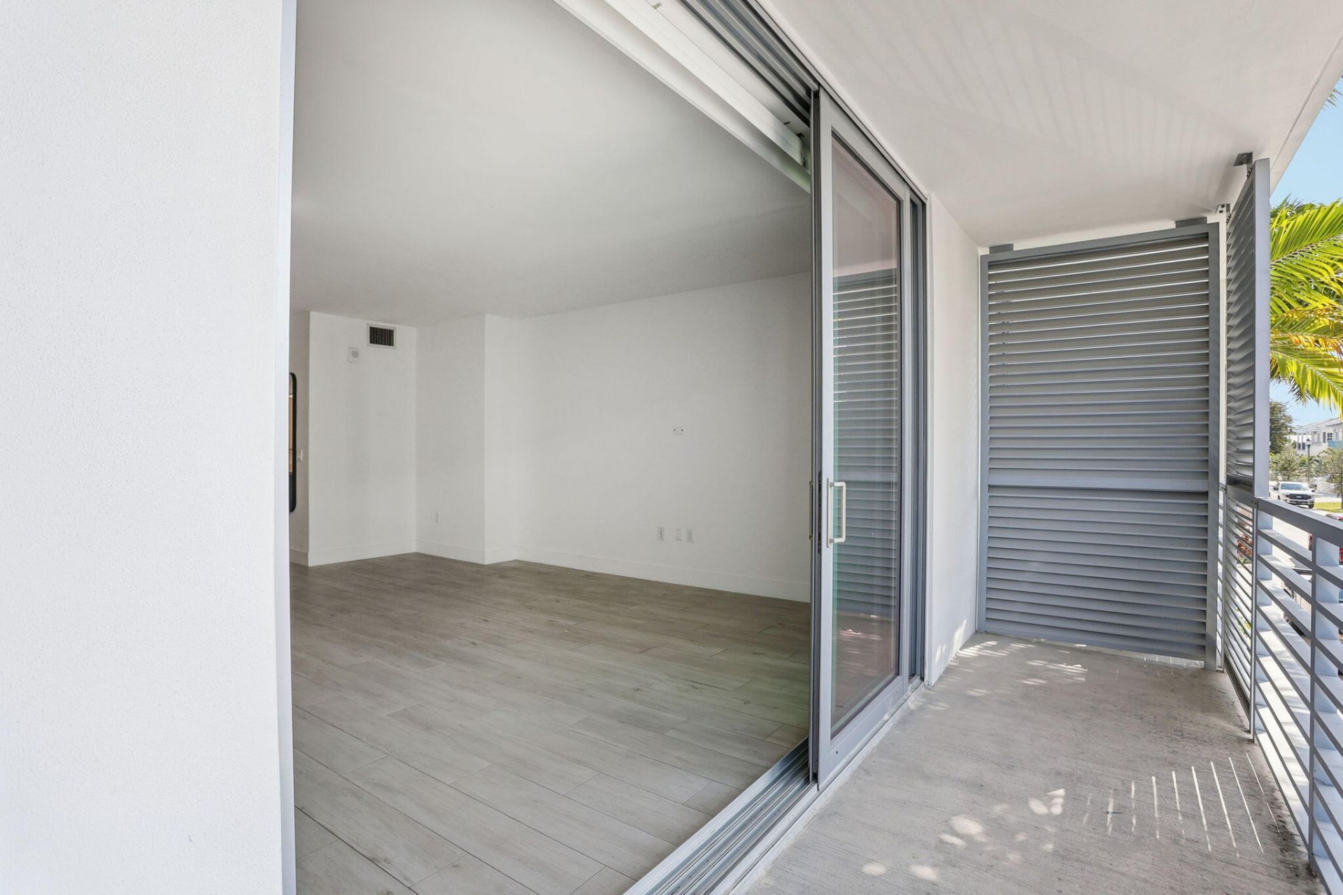 111 SE 1st Avenue, Unit 218, Delray Beach, FL 33444 Photo