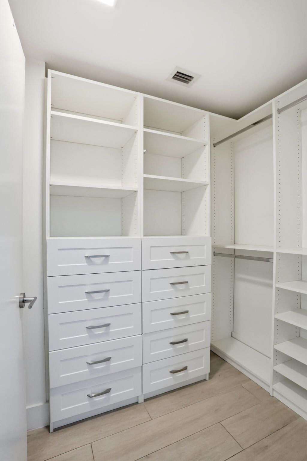 111 SE 1st Avenue, Unit 218, Delray Beach, FL 33444 Photo