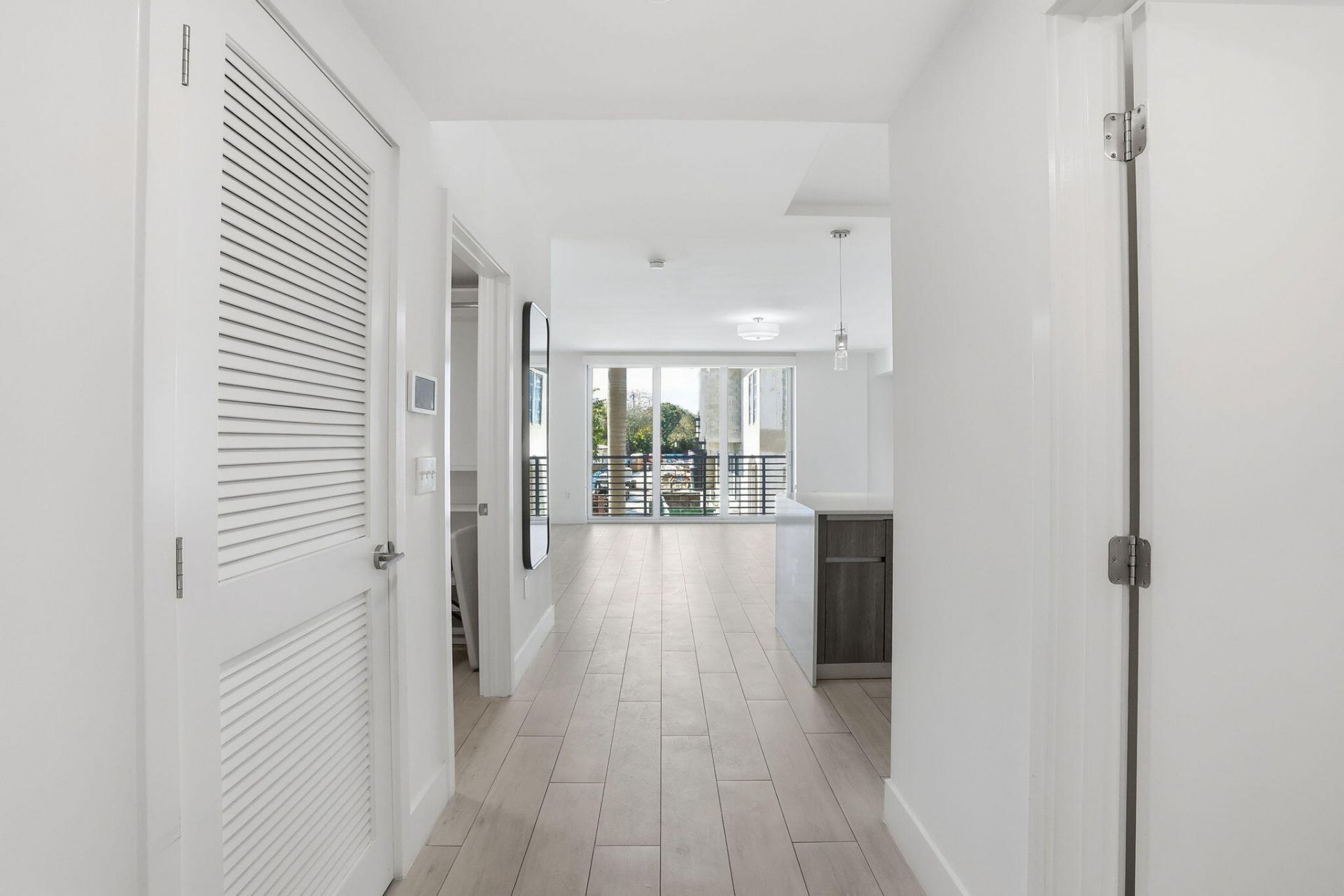 111 SE 1st Avenue, Unit 218, Delray Beach, FL 33444 Photo