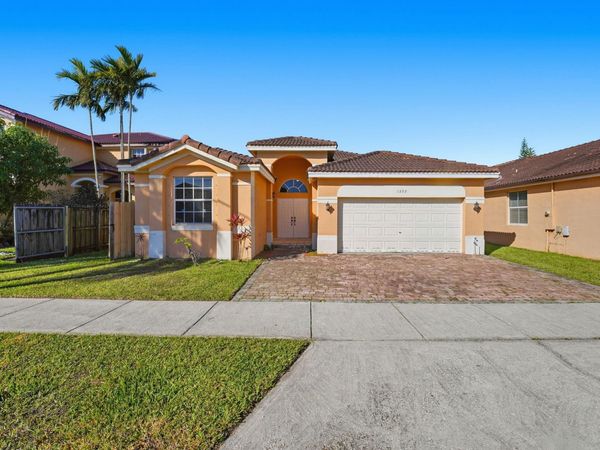 1222 SW 144th Ct, Miami, FL 33184