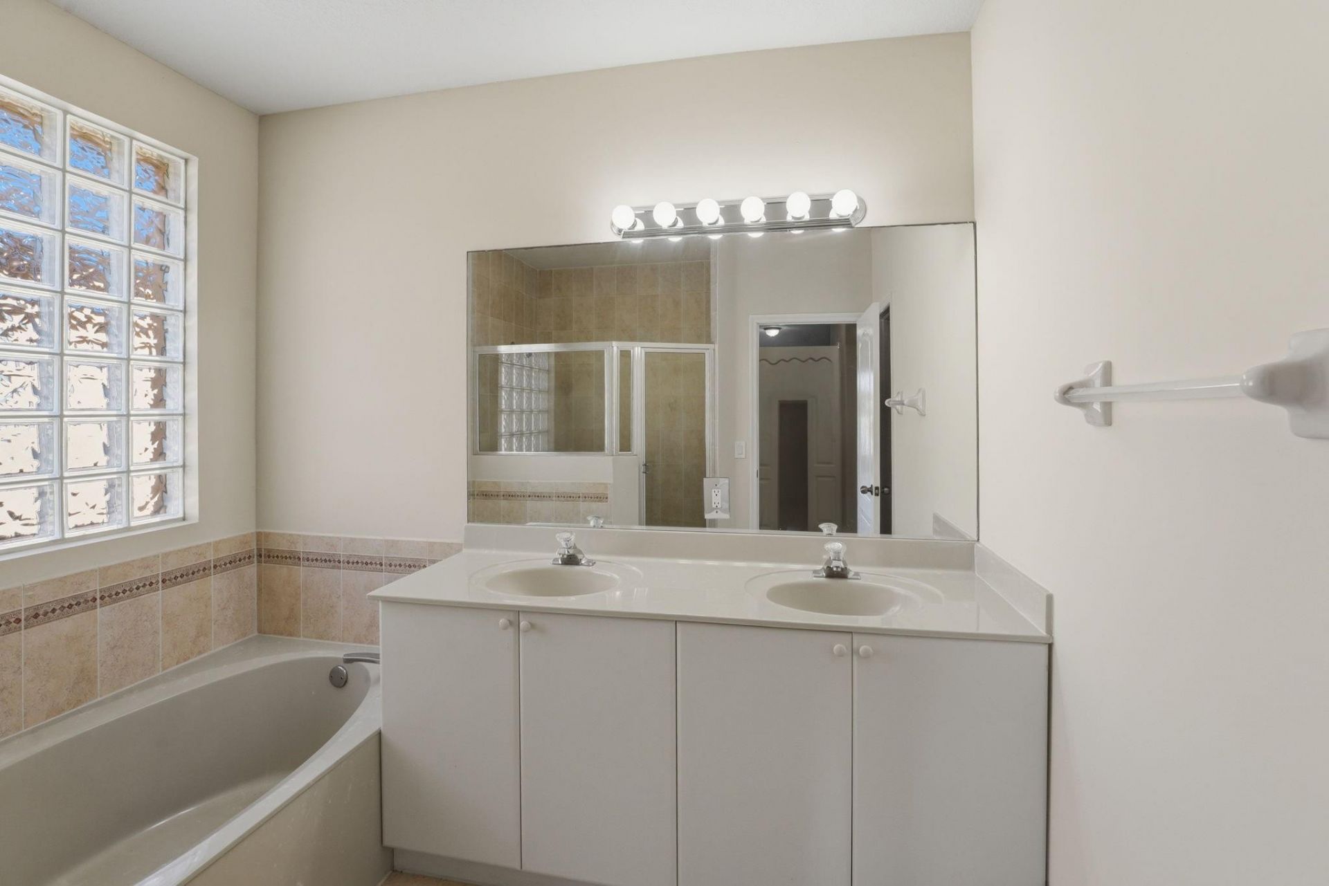 1222 SW 144th Court, Miami, FL 33184 Photo