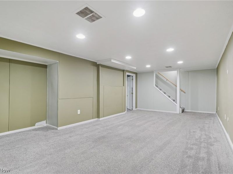 4480 Birchwold Road, Cleveland, OH 44121 Photo 22