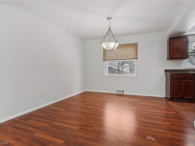 4480 Birchwold Road, Cleveland, OH 44121 Photo 23