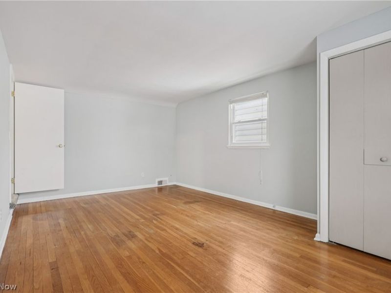 4480 Birchwold Road, Cleveland, OH 44121 Photo 26