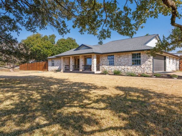 1607 Mayfield DR, Round Rock, TX 78681