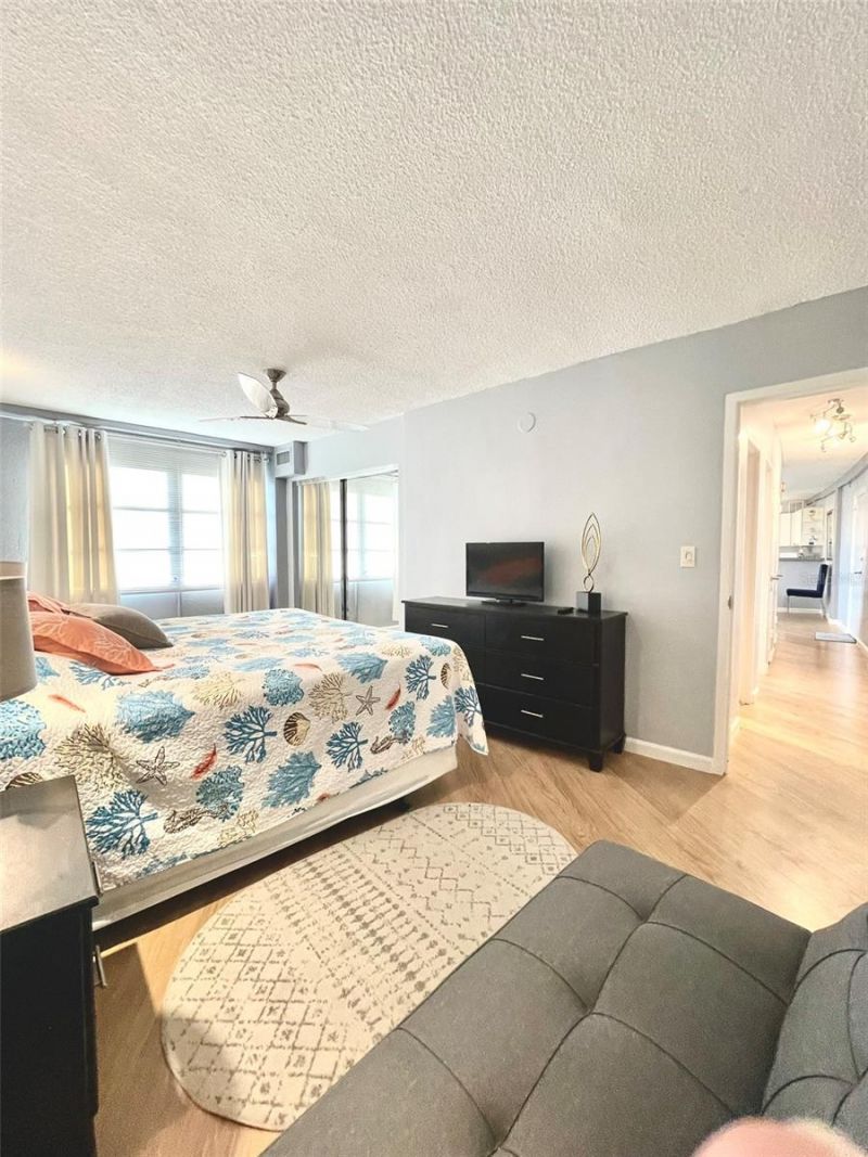 3315 58th Avenue S, Unit 304, Saint Petersburg, FL 33712 Photo