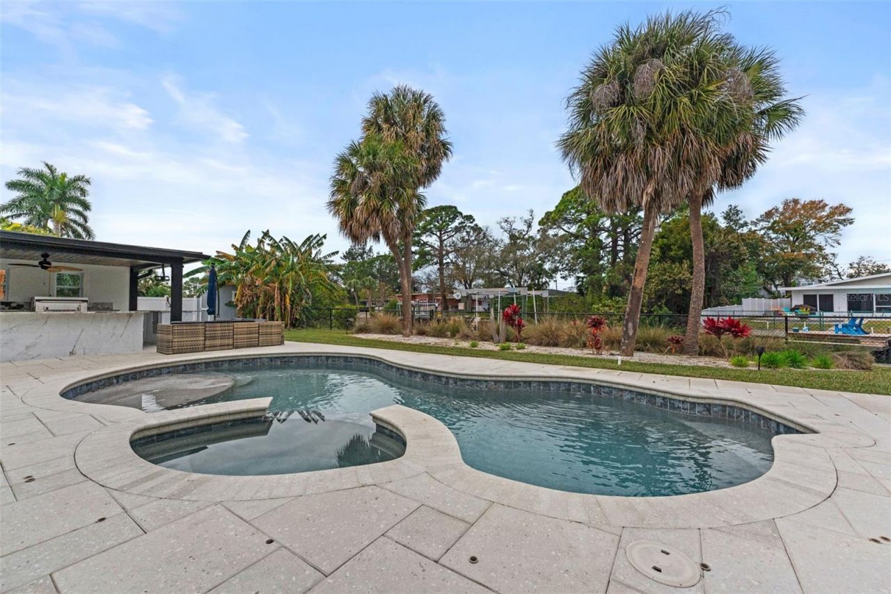 4440 Huntington Street Ne, Saint Petersburg, FL 33703 Photo