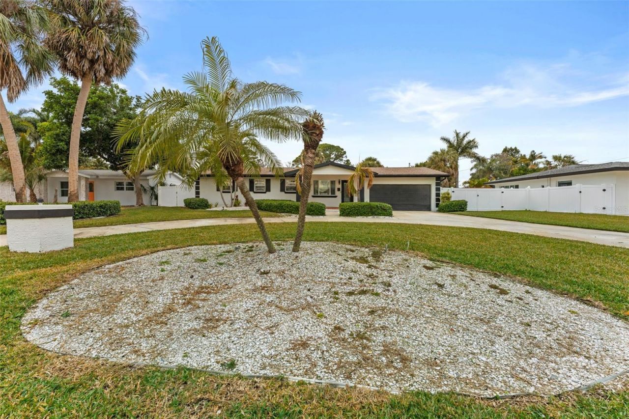 4440 Huntington Street Ne, Saint Petersburg, FL 33703 Photo